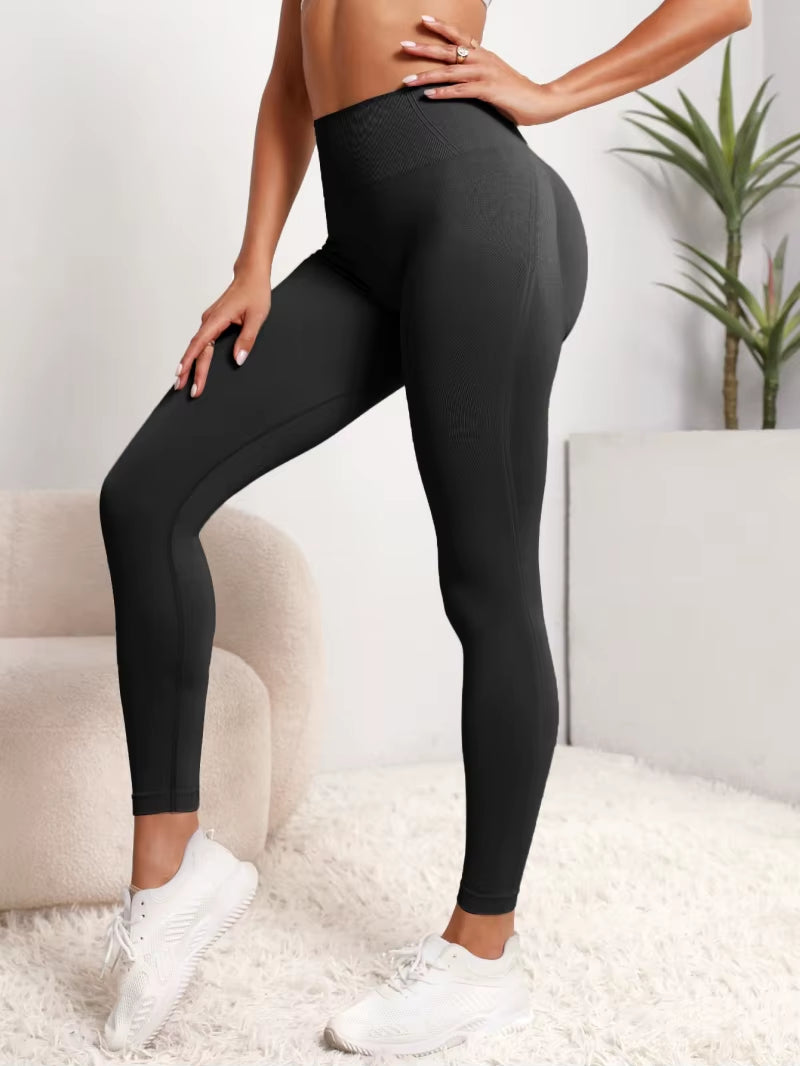 
                  
                    Core Lift Leggings
                  
                